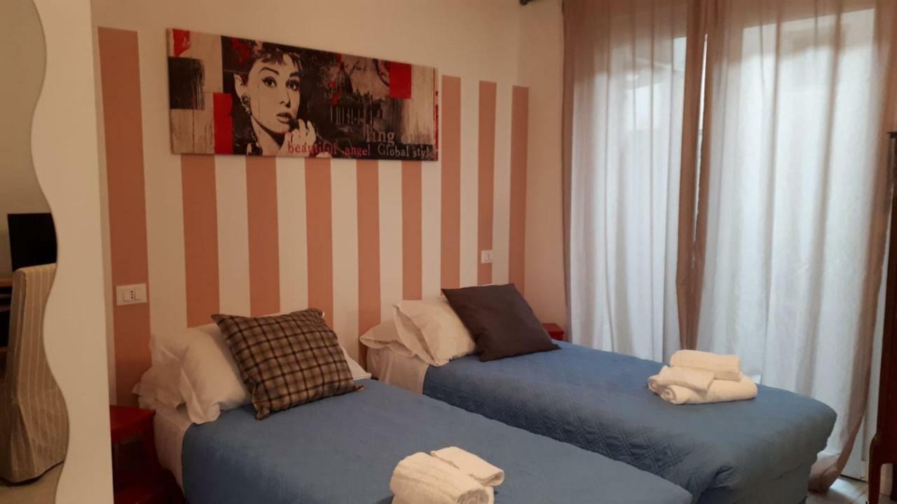 Dolci Notti Di Maga Cacao Bed & Breakfast Civitanova Marche Exterior foto